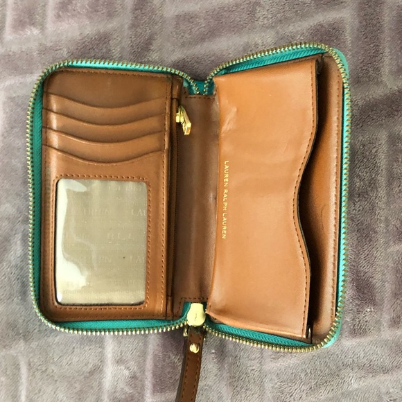 Ralph Lauren Wallet - Picture 2 of 3